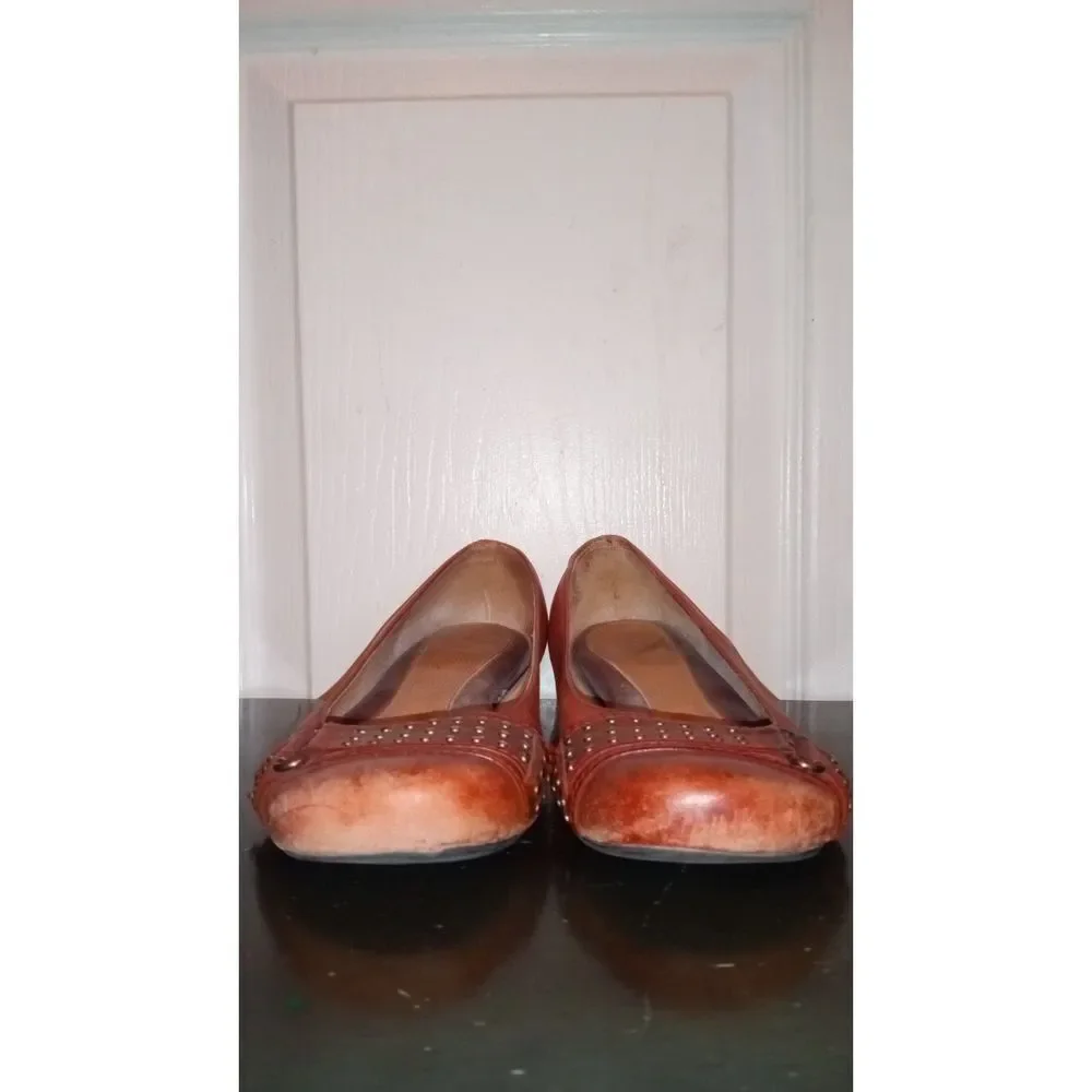 Nurture Women's‎ Leather metal dot studded tip closed toe flats